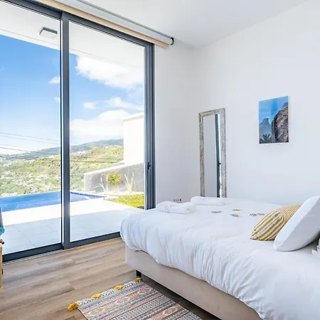 Villa Plumeria Arco da Calheta (Madeira)