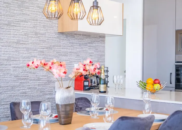 Plumeria ヴィラ アルコ・ダ・カリェタ