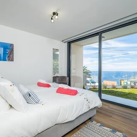 Plumeria أركو دا كالهيتا