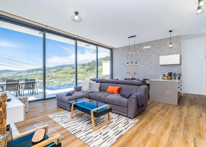 Vila Plumeria Arco da Calheta (Madeira)