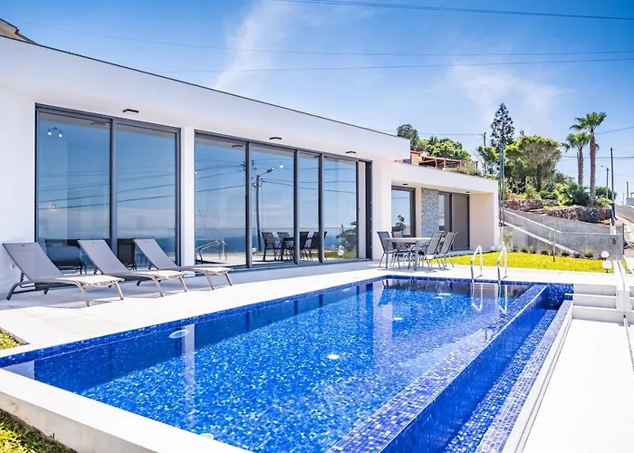 Vila Plumeria Arco da Calheta (Madeira)