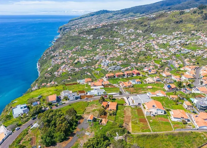 Vila Plumeria Arco da Calheta (Madeira)